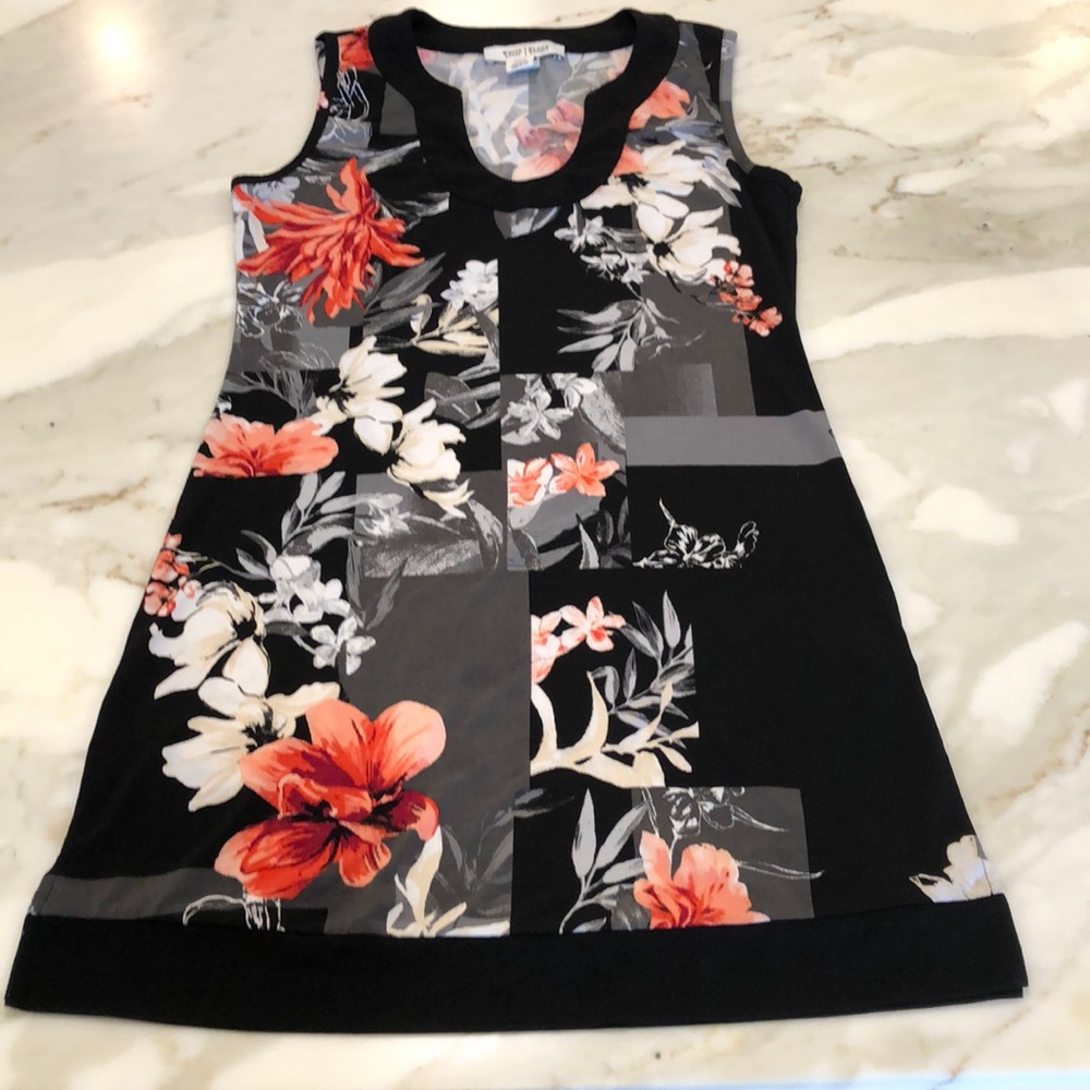 White House Black Market Floral Tunic